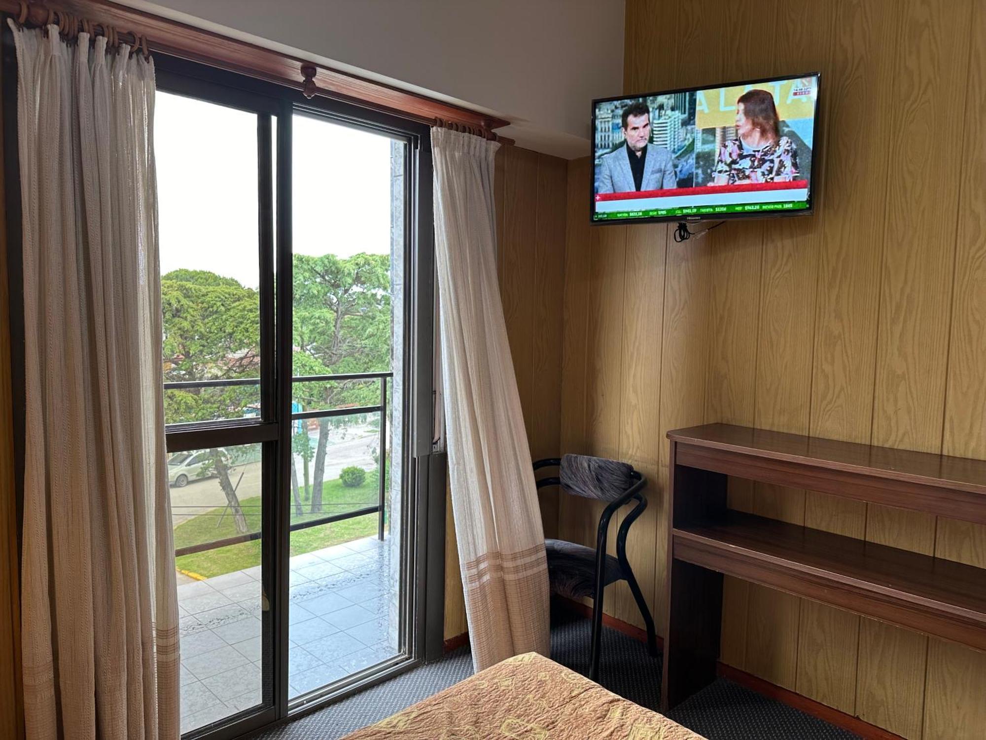阳光酒店 圣克莱门特雷图尤 外观 照片